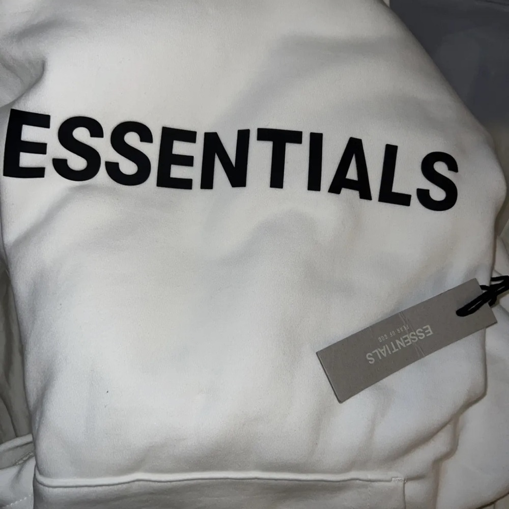 Fear of God Essentials Hoodie White 100% Authentic Size XL Extra Large NWT